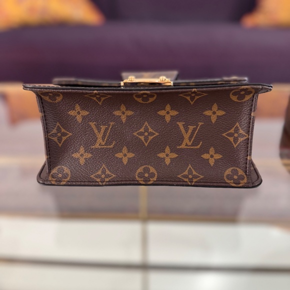 Louis Vuitton Wynwood Monogram Vernis Crossbody/Shoulder - Picture 7 of 8